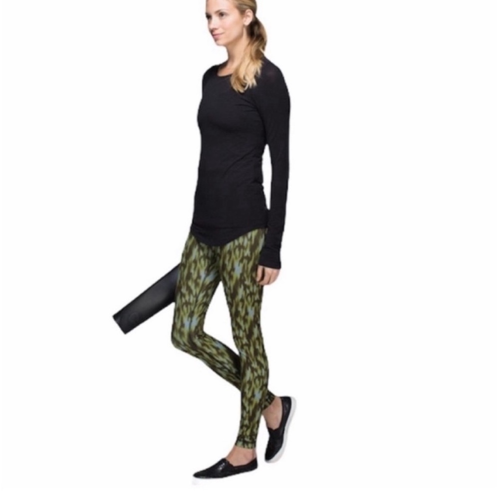 Lululemon wunder under abstract pullon athletic yoga legging workout tights sz 8
